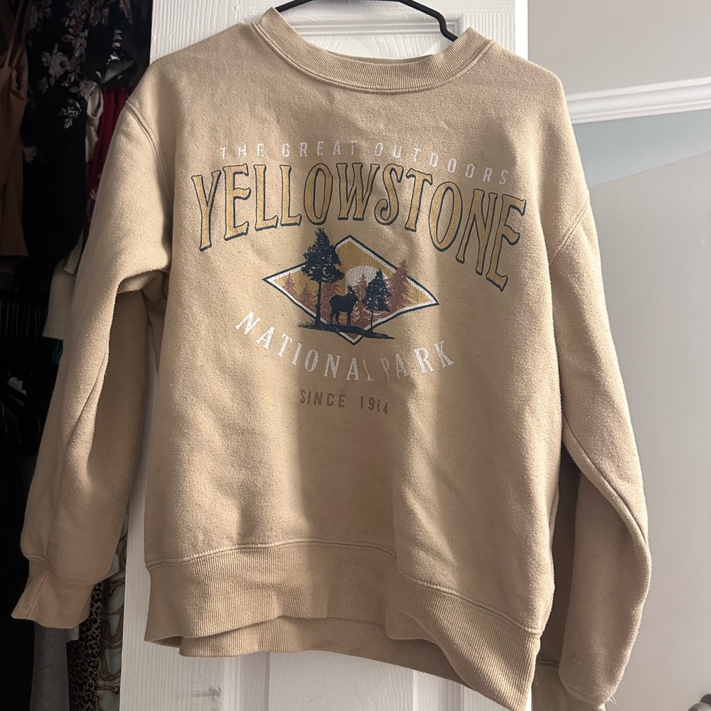 crewneck